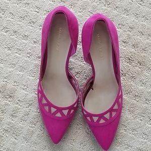 Marc Fisher Hot Pink Suede Pump (Size 8M)